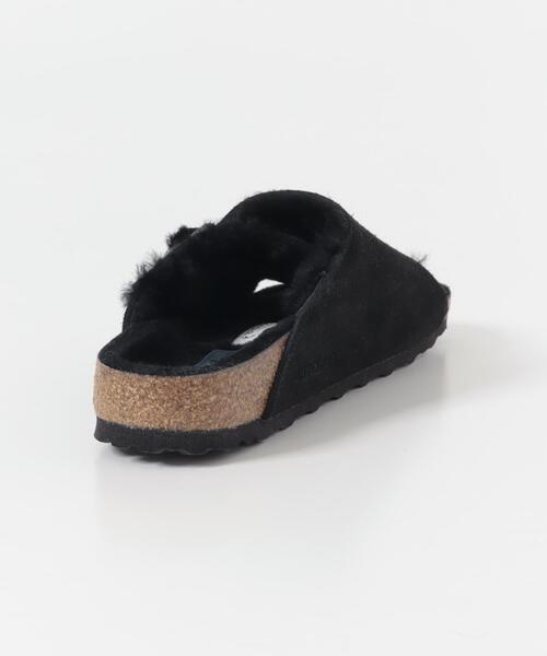 BIRKENSTOCK（ビルケンシュトック）の「BIRKENSTOCK　ZURICH SHEARLING（サンダル・メンズ・ブラック・40/41/42/43）」の4枚目の写真