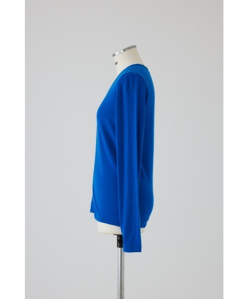 RIM.ARK(リムアーク)の「Many hook V neck tops メニーフックVネックトップス(ニット/セーター・レディース・グレー/ブルー/ブラック/ライトベージュ・FREE)」の20枚目の写真