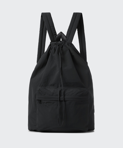 MUSINSA STANDARD（ムシンサスタンダード）の「クランクルドローストリングイージーバックパック[ブラック]（バックパック/リュック・レディース・その他・FREE）」の2枚目の写真