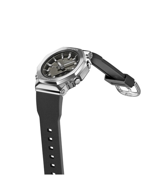 G-SHOCK(ジーショック)の「GM-S2110シリーズ / メタルベゼル / GM-S2110-1A1JF(アナログ腕時計・レディース・ブラック×シルバー・FREE)」の3枚目の写真