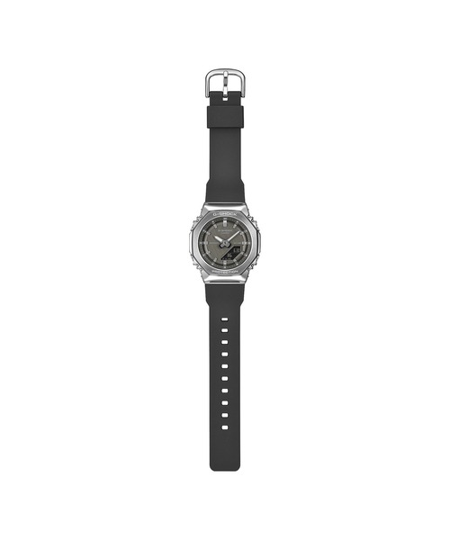 G-SHOCK(ジーショック)の「GM-S2110シリーズ / メタルベゼル / GM-S2110-1A1JF(アナログ腕時計・レディース・ブラック×シルバー・FREE)」の4枚目の写真