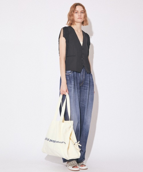beautiful people（ビューティフルピープル）の「brushed logo        lesure bag（トートバッグ・レディース・グリーン/グレー/ナチュラル/ネイビー/オレンジ/ライトイエロー系/サックスブルー/ブラック/ブラウン/オリーブ/ネイビー系1・FREE）」の12枚目の写真