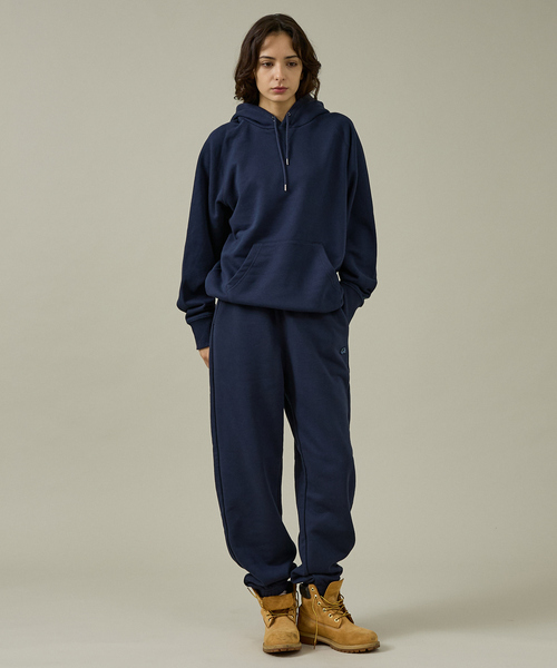 FRUIT OF THE LOOM(フルーツオブザルーム)の「【FRUIT OF THE LOOM/フルーツ オブ ザ ルーム】BASIC SWEAT HOODIE/スウェット/フーディー/シンプル【WEB限定】(スウェット・レディース・アイボリー/ブラック/ネイビー/グレー・フリー)」の13枚目の写真