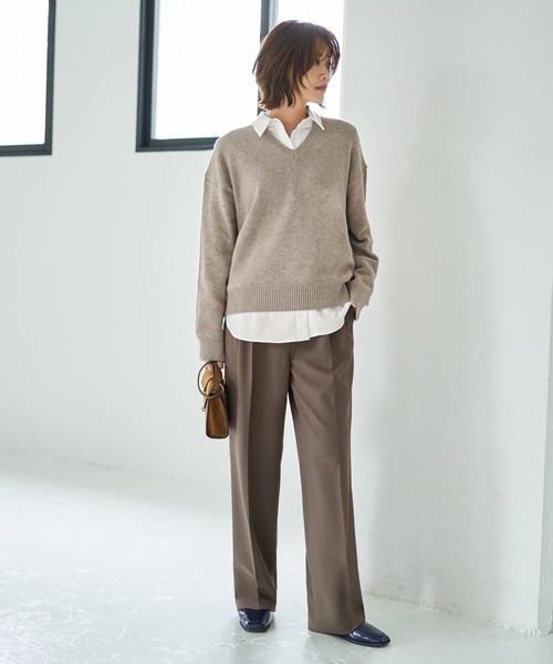 STYLE DELI(スタイルデリ)の「着やすいVネックニットトップス(Tシャツ/カットソー・レディース・オフホワイト/グレー/ベージュ・FREE)」の16枚目の写真