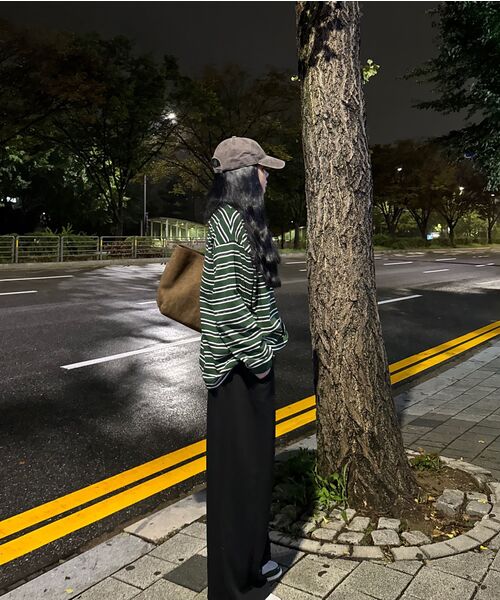 ARI(アリ)の「ARETE STRIPE OVERFIT COLLAR T-SHIRT / GREEN(ポロシャツ・レディース・グリーン・FREE)」の8枚目の写真