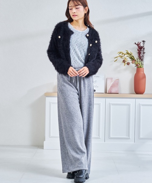 MISCH MASCH(ミッシュマッシュ)の「ZOZO限定 ふわふわカットパンツ(その他パンツ・レディース・アイボリー/グレー・フリ-)」の4枚目の写真