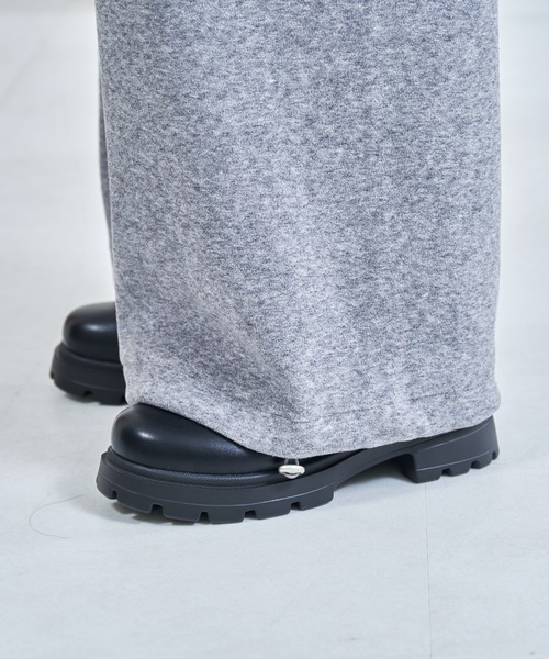 MISCH MASCH(ミッシュマッシュ)の「ZOZO限定 ふわふわカットパンツ(その他パンツ・レディース・アイボリー/グレー・フリ-)」の14枚目の写真