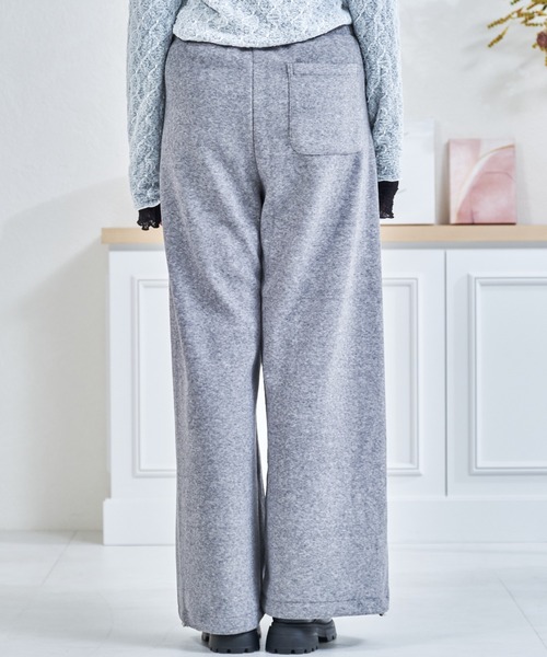 MISCH MASCH(ミッシュマッシュ)の「ZOZO限定 ふわふわカットパンツ(その他パンツ・レディース・アイボリー/グレー・フリ-)」の11枚目の写真