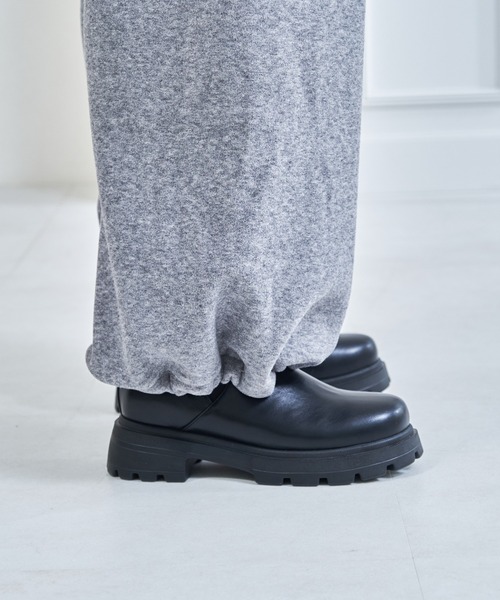 MISCH MASCH(ミッシュマッシュ)の「ZOZO限定 ふわふわカットパンツ(その他パンツ・レディース・アイボリー/グレー・フリ-)」の21枚目の写真