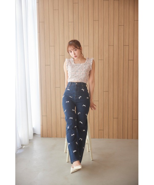 MISTREASS(ミストレアス)の「Ribbon Denim Straight Pants(デニムパンツ・レディース・サックスブルー/ネイビー・MEDIUM/SMALL)」の13枚目の写真