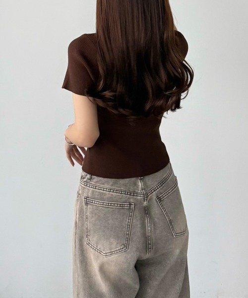callautia(カラウティア)の「フロントスリットポロニットトップス(ニット/セーター・レディース・チャコール/ネイビー/ブラウン/ブラック/アイボリー・MEDIUM/LARGE/X-LARGE)」の14枚目の写真