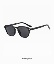 2CUBE（トゥキューブ）の「2Dot Square Sunglasses 2 (Black)（サングラス）」