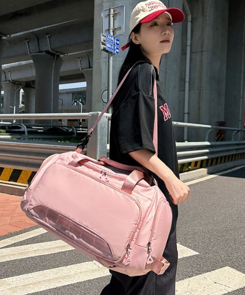 pyornim(ピョルニム)の「【大容量】【3WAY】ナイロンボストン トラベルバッグ リュック ショルダー ジムバッグ(ボストンバッグ・レディース・ダークグレー/ピンク/グレー/ブルー/アイボリー/ブラック・F)」の16枚目の写真