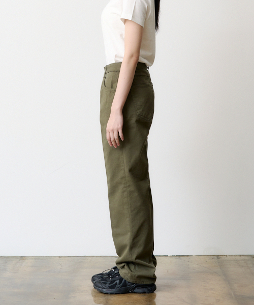 DENMADE(デンメイド)の「(WOMEN) DEN0657 Crease Chino Pants (Olive)(その他パンツ・レディース・その他・M/XS/S)」の3枚目の写真