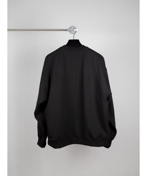 GOZER(ゴーザー)の「OVERSIZED STAYHIGHDOWNLOW BASIC CREW_BLACK(スウェット・メンズ・ブラック・1/2)」の2枚目の写真