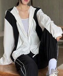 Vini（ヴィニ）の「【Vini】バイカラー ウィンドブレーカー（ブルゾン）」