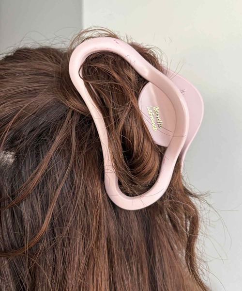 kutir(クティール)の「kutirlune/ラウンドヘアクリップ(バレッタ/ヘアクリップ・レディース・ブラック/ボルドー/ピンク・FREE)」の6枚目の写真