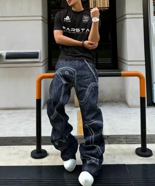 FreeZone(フリーゾーン)の「立体ステッチ ワイドY2Kデニム(デニムパンツ・メンズ・ブルー・S/M/L)」の13枚目の写真