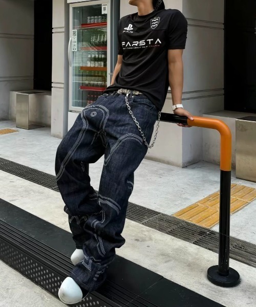 FreeZone(フリーゾーン)の「立体ステッチ ワイドY2Kデニム(デニムパンツ・メンズ・ブルー・S/M/L)」の15枚目の写真