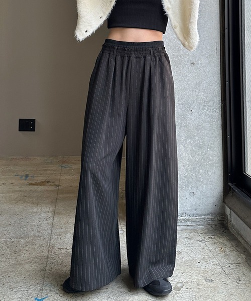 PAGEBOY(ページボーイ)の「ダブルウエストイージーパンツ(スラックス・レディース・ブラック/グレー/オフホワイト・FREE)」の17枚目の写真