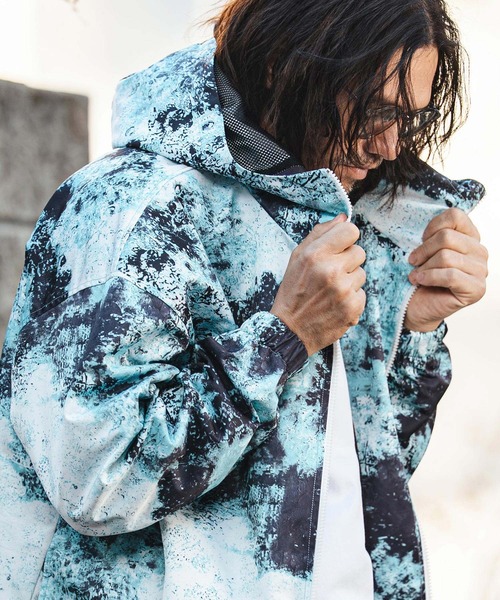 CAMBIO(カンビオ)の「mj11327- Art Graphic Hooded Jacket フードジャケット(CAM26SS-002)(その他アウター・メンズ・ブルー系その他/ブラック系その他/オレンジ系その他・S/L/M)」の17枚目の写真
