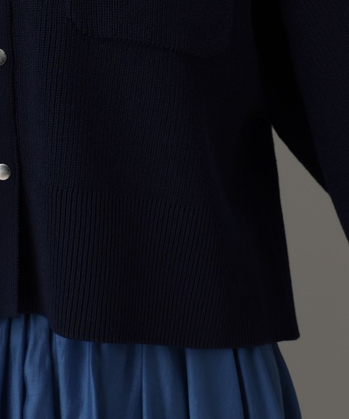 A part by（アパートバイ）の「エリツキニットカーディガン（カーディガン/ボレロ・レディース・グリーン系その他4/ネイビー/アイボリー・FREE）」の10枚目の写真