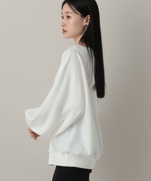 A part by（アパートバイ）の「オフショルルーズスウェット（スウェット・レディース・オフホワイト/ベージュ/チャコールグレー・FREE）」の7枚目の写真