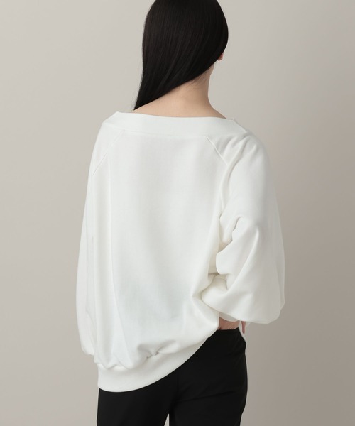 A part by（アパートバイ）の「オフショルルーズスウェット（スウェット・レディース・オフホワイト/ベージュ/チャコールグレー・FREE）」の8枚目の写真