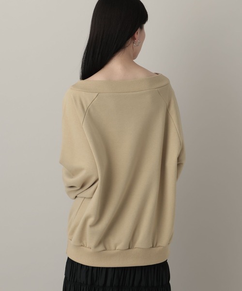 A part by（アパートバイ）の「オフショルルーズスウェット（スウェット・レディース・オフホワイト/ベージュ/チャコールグレー・FREE）」の16枚目の写真