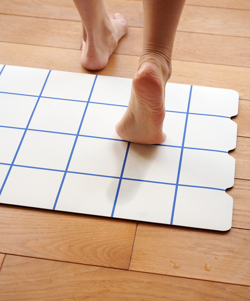 journal standard Furniture （ジャーナルスタンダードファニチャー）の「JSF SOFT BATH MAT　珪藻土 バスマット（ランドリーグッズ・レディース・ホワイト/ブラック/イエロー・FREE）」の16枚目の写真