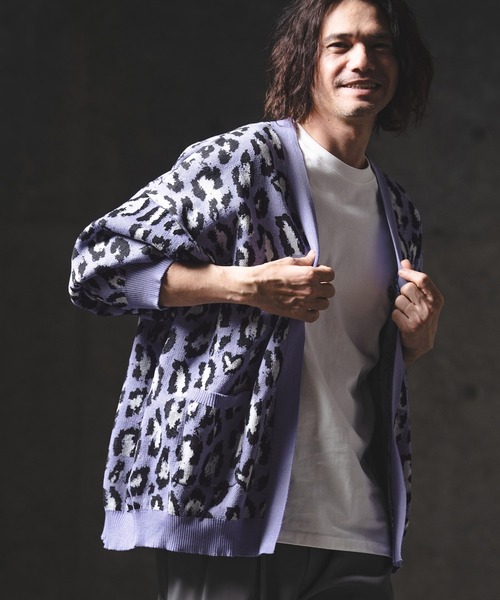 GLIMCLAP（グリムクラップ）の「mcg3764-Leopard Jacquard Knit Cardigan ニットカーディガン(201-013-gls-cg)（カーディガン/ボレロ・メンズ・グレー/ラベンダー/ベージュ/グリーン・L/M/S）」の4枚目の写真