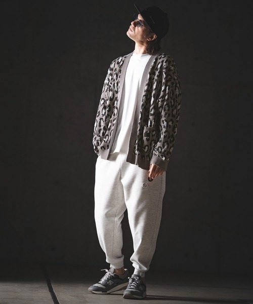 GLIMCLAP（グリムクラップ）の「mcg3764-Leopard Jacquard Knit Cardigan ニットカーディガン(201-013-gls-cg)（カーディガン/ボレロ・メンズ・グレー/ラベンダー/ベージュ/グリーン・L/M/S）」の19枚目の写真