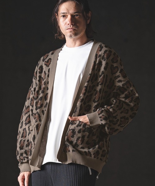 GLIMCLAP（グリムクラップ）の「mcg3764-Leopard Jacquard Knit Cardigan ニットカーディガン(201-013-gls-cg)（カーディガン/ボレロ・メンズ・グレー/ラベンダー/ベージュ/グリーン・L/M/S）」の20枚目の写真