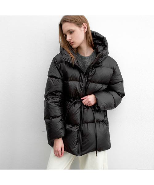 ATELIER NAIN（アトリエナイン）の「(JP-578)URBAN HOODED STRING DOWN（ブルゾン・レディース・アイボリー/ブラック・SMALL/MEDIUM）」の2枚目の写真