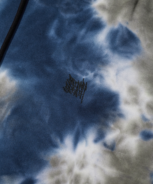 BROWNBREATH（ブラウンブレス）の「TIE-DYE HOODIE - BLUE（パーカー・レディース・その他・L/M/XL）」の4枚目の写真