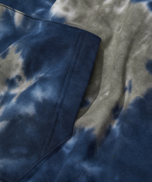 BROWNBREATH（ブラウンブレス）の「TIE-DYE HOODIE - BLUE（パーカー・レディース・その他・L/M/XL）」の5枚目の写真