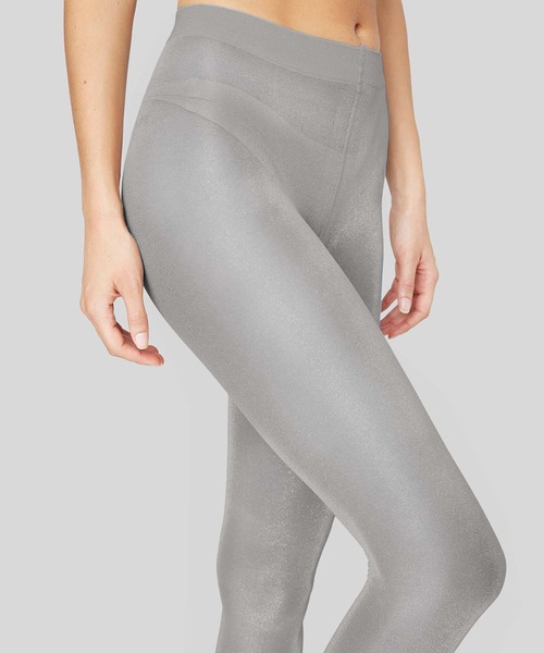 ESTNATION(エストネーション)の「SWEDISH STOCKINGS / Tora ラメタイツ(タイツ/ストッキング・レディース・シルバー・SMALL)」の1枚目の写真