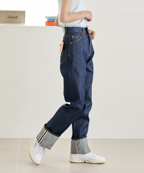 FREAK'S STORE(フリークスストア)の「LEVI'S/リーバイス LEVI'S 1950’S 701 JEANS VINTAGE CLOTHING 1950'S 701 JEANS ORGANIC RIGID(デニムパンツ・レディース・インディゴブルー・26/25/27)」の17枚目の写真