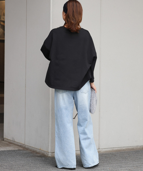 JOURNAL STANDARD relume(ジャーナルスタンダード レリューム)の「《WEB限定追加》バイオミニ裏毛ルーズプルオーバー(Tシャツ/カットソー・レディース・ブラック/チャコールグレー・FREE)」の4枚目の写真