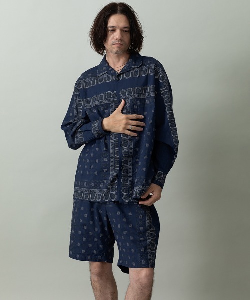 EGO TRIPPING(エゴトリッピング)の「mp14647- VINTAGEBANDANA SHORTS ショートパンツ(626653)(その他パンツ・メンズ・アイボリー/ネイビー系・33/31/29)」の14枚目の写真