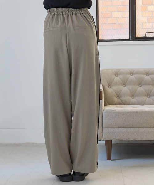 slattgir(スラットジール)の「高身長 パイピングデザインワイドパンツ(トールサイズ)Essenave(その他パンツ・レディース・ベージュ/ブラック・TM/TL/TLL/T3L)」の16枚目の写真