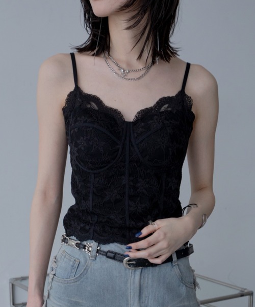VACANCY（ヴァカンシー）の「コルセットライクレースキャミソール/カップ付きインナー（キャミソール・レディース・ホワイト/ブラック・MEDIUM）」の3枚目の写真