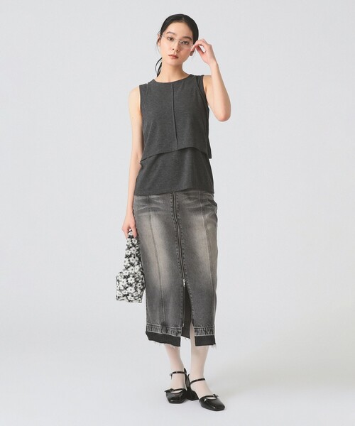 Ray BEAMS（レイビームス）の「【8/6 再値下げ】カットアウト レイヤード ノースリーブ（Tシャツ/カットソー・レディース・ライトブルー/チャコールグレー・ONE SIZE）」の3枚目の写真