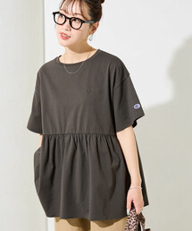 FREAK'S STORE（フリークスストア）の「限定展開 Champion × FREAK'S STORE チャンピオン 別注 ギャザー切り替え チュニック（Tシャツ/カットソー）」