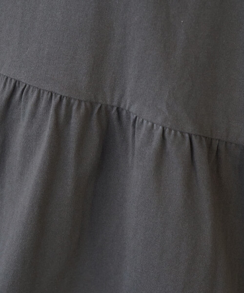 FREAK'S STORE(フリークスストア)の「限定展開 Champion × FREAK'S STORE/チャンピオン 別注 ギャザー切り替え チュニック(Tシャツ/カットソー・レディース・オフホワイト/ブラック/ライトグレー/グリーン/ネイビー・フリ-)」の14枚目の写真