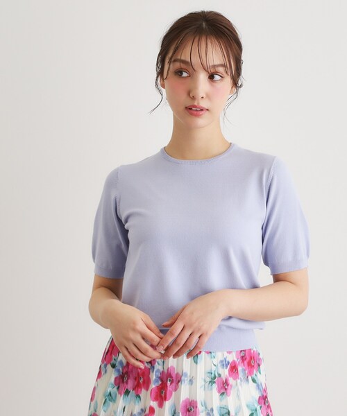 LAURA ASHLEY(ローラアシュレイ)の「【洗える/5分袖/同素材アイテムあり】ソフトタッチ プルオーバーニット(ニット/セーター・レディース・オフホワイト/サックスブルー・38/40)」の2枚目の写真