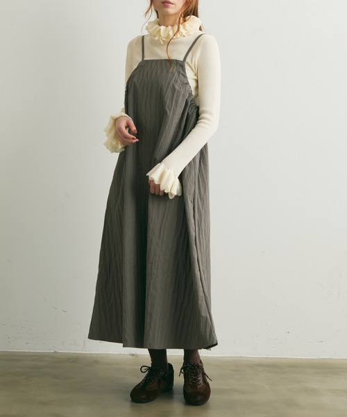 Crisp（クリスプ）の「サイドリボンステッチキャミワンピース（ワンピース・レディース・グレー/アイボリー・FREE）」の3枚目の写真