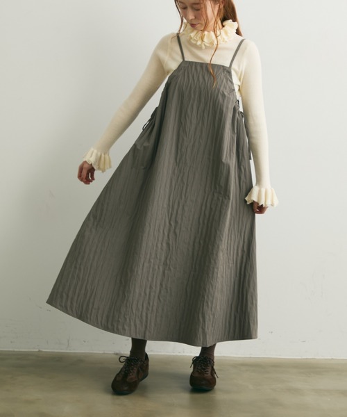 Crisp（クリスプ）の「サイドリボンステッチキャミワンピース（ワンピース・レディース・グレー/アイボリー・FREE）」の5枚目の写真