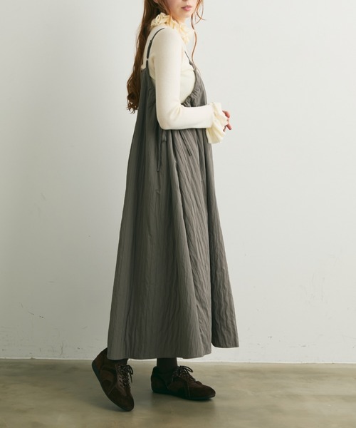 Crisp（クリスプ）の「サイドリボンステッチキャミワンピース（ワンピース・レディース・グレー/アイボリー・FREE）」の7枚目の写真