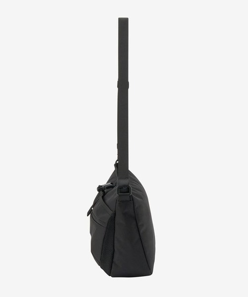 THE NORTH FACE(ザノースフェイス)の「THE NORTH FACE/ザ・ノース・フェイス ショルダーバック LEAP SHOULDER NM72601(ショルダーバッグ・メンズ・ブラック/オフホワイト・FREE)」の8枚目の写真